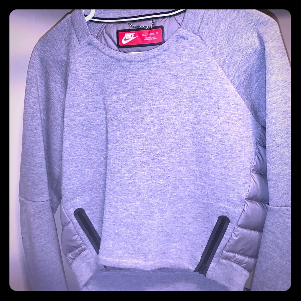 Nike Crop Tech Sweatshirt